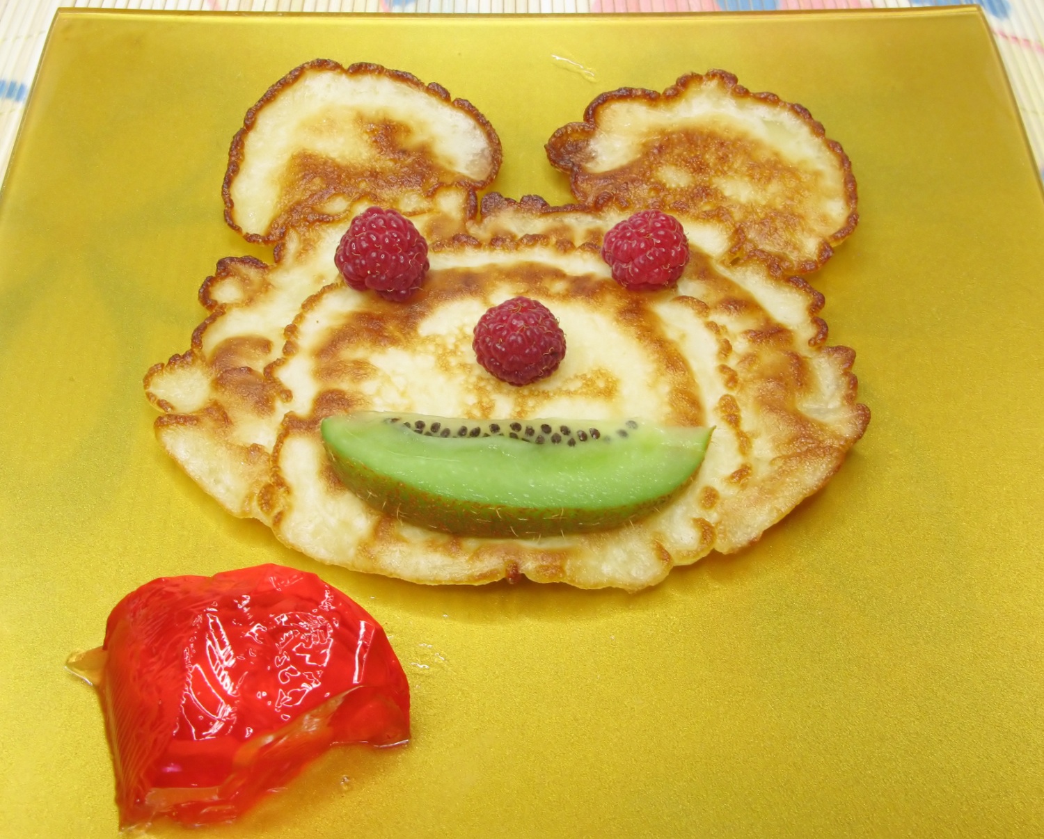 creative pancake breakfast for kids