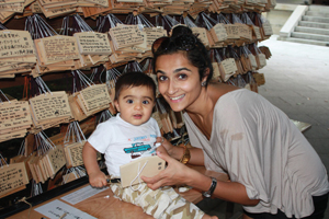 Momaboard founder Kaamna Bhojwani-Dhawan with her son Karam on one of their early travels. Momaboard founder Kaamna Bhojwani-Dhawan