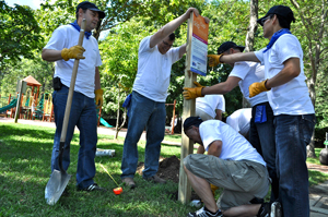 Photo courtesy of Diana Costello / United Way of Westchester and Putnam Born Learning Trail in Tarrytown NY