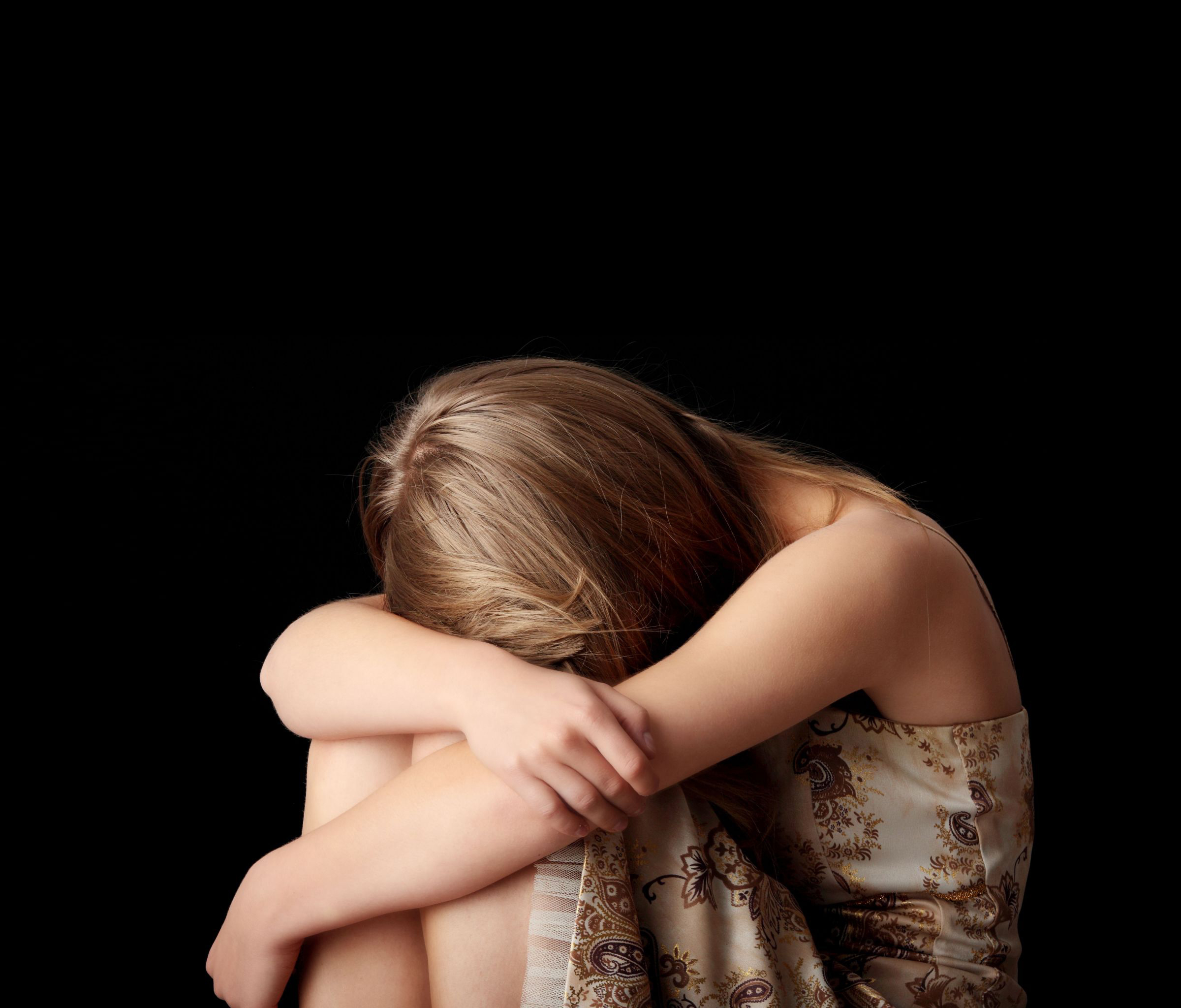 Sad Girl Eating Disorder 30-40 Percent of Juvenile Diavetic Women Have Diabulimia