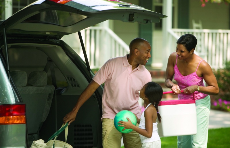 Family packs up for a wallet-friendly road trip Family-road-trip-on-a-budget