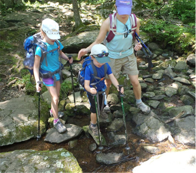 Tips for Hiking with Kids in the Fall family hiking